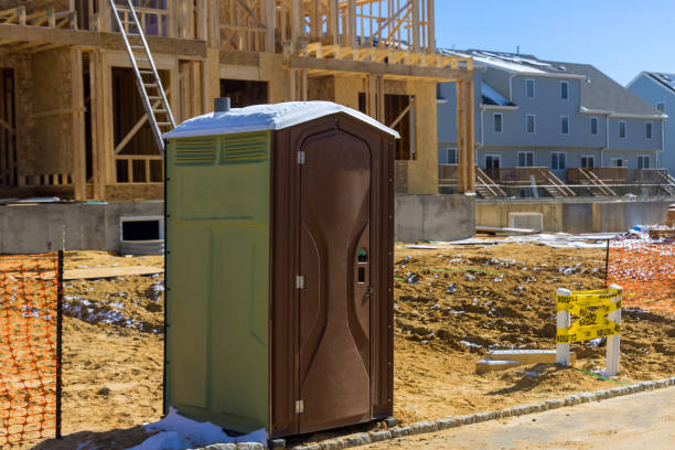 Best Portable bathroom rental  in Coram, NY